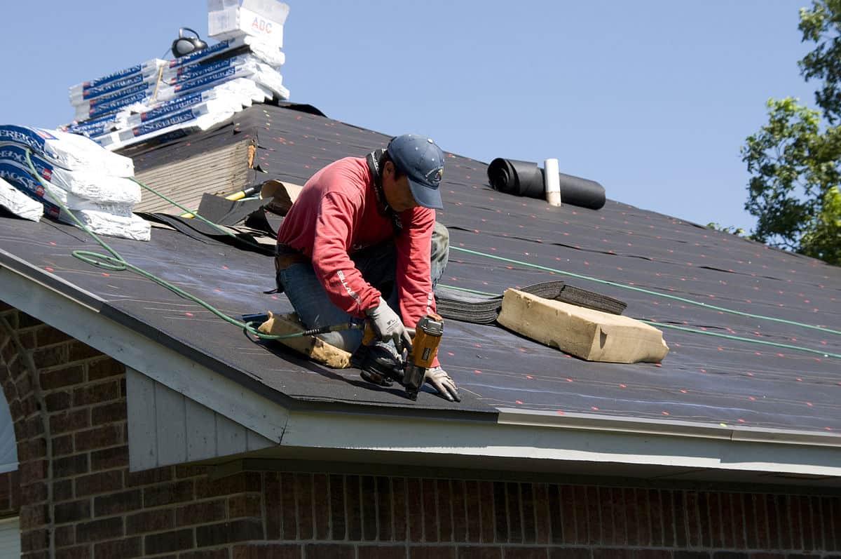 Oregon roofer